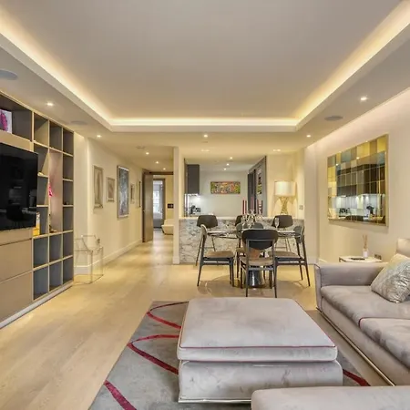 Luxe Creek Riverside Air-Conditioned 2Br 2Bath